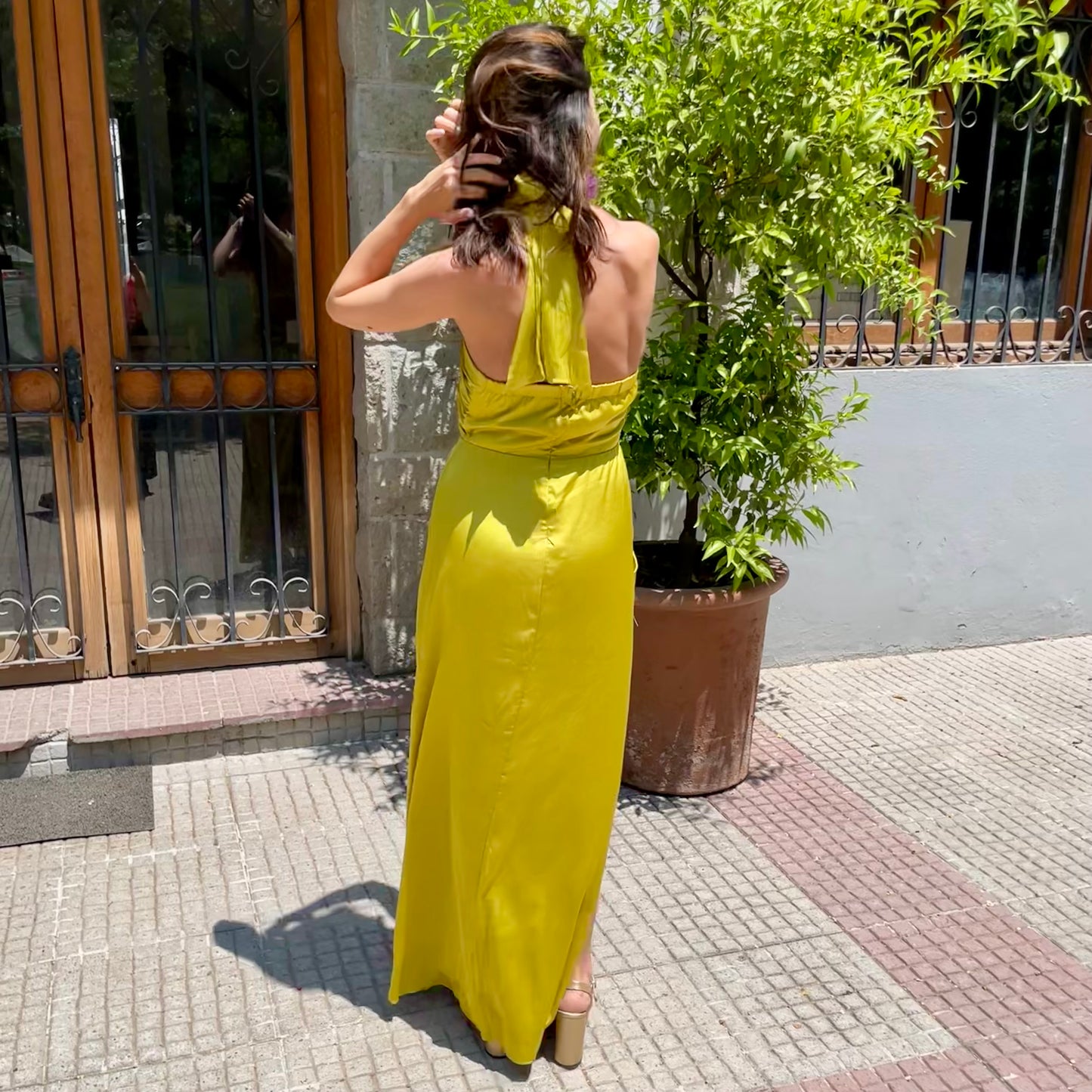 VESTIDO LARGO VALENTINA VERDE LIMA