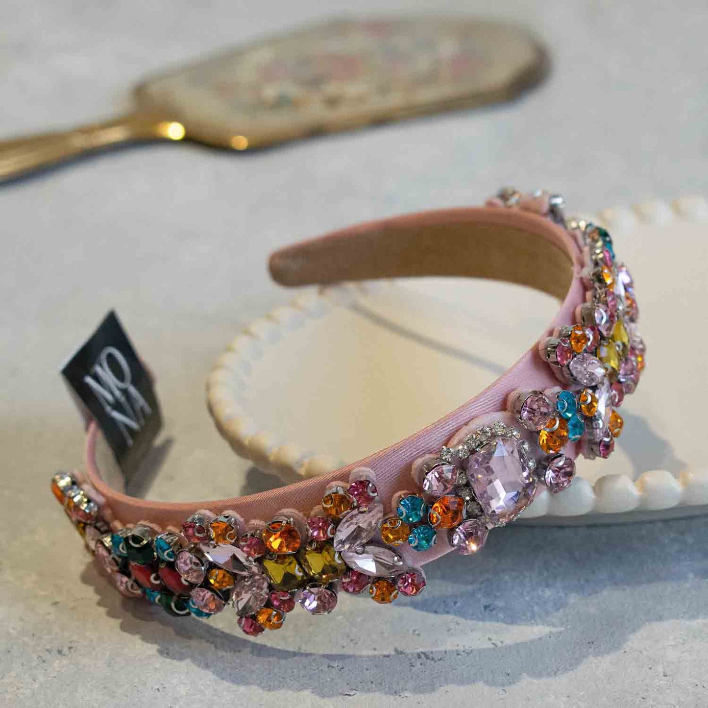 DIADEMA ANTONIA