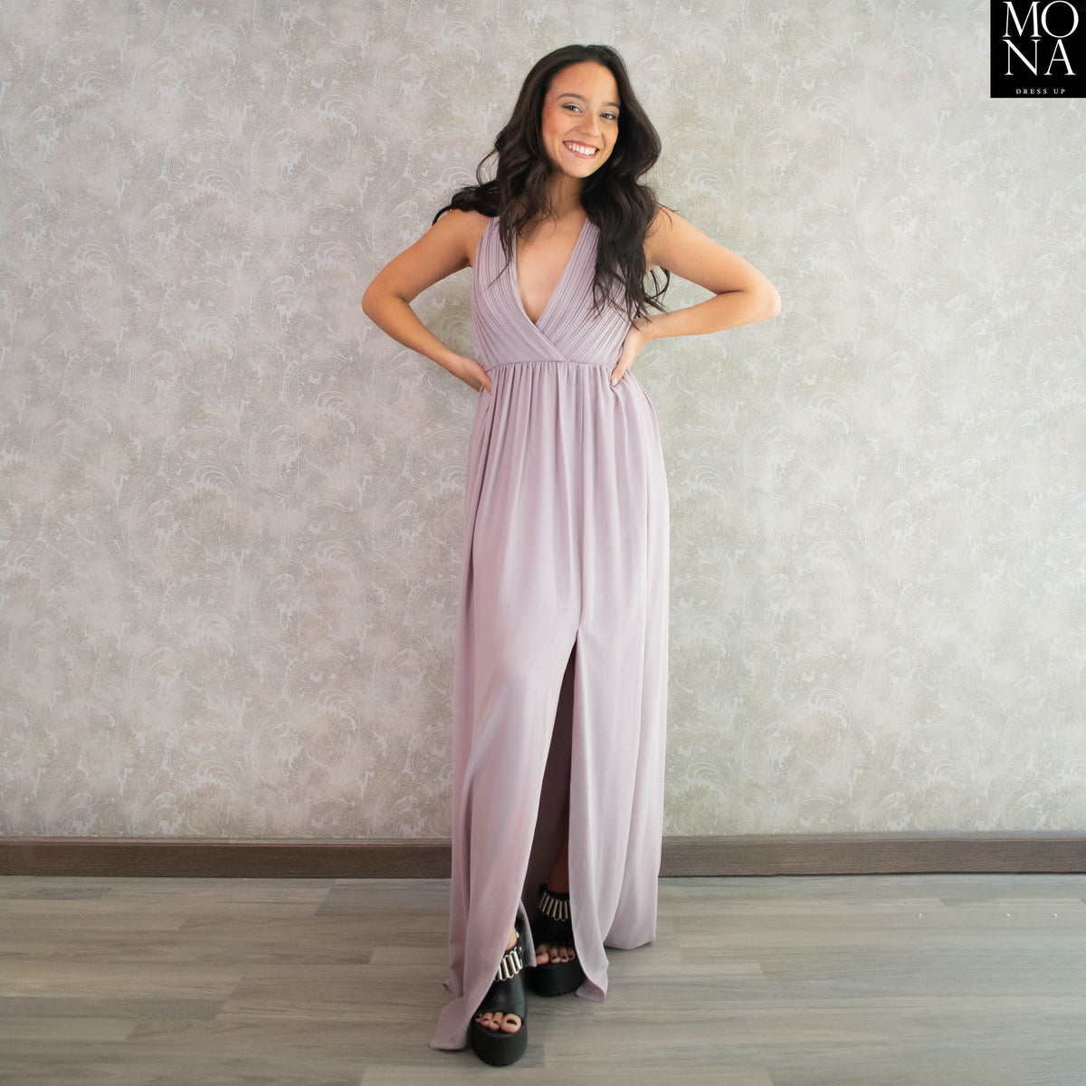 Vestido largo Gloria lila con espalda descubierta