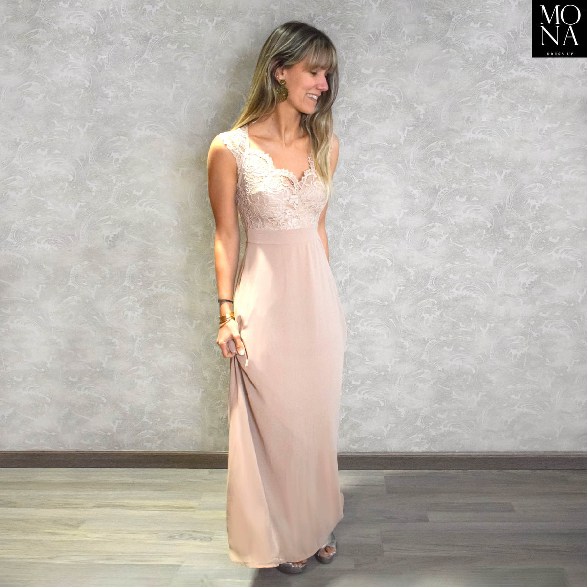 Vestido largo Asuncion beige bordado