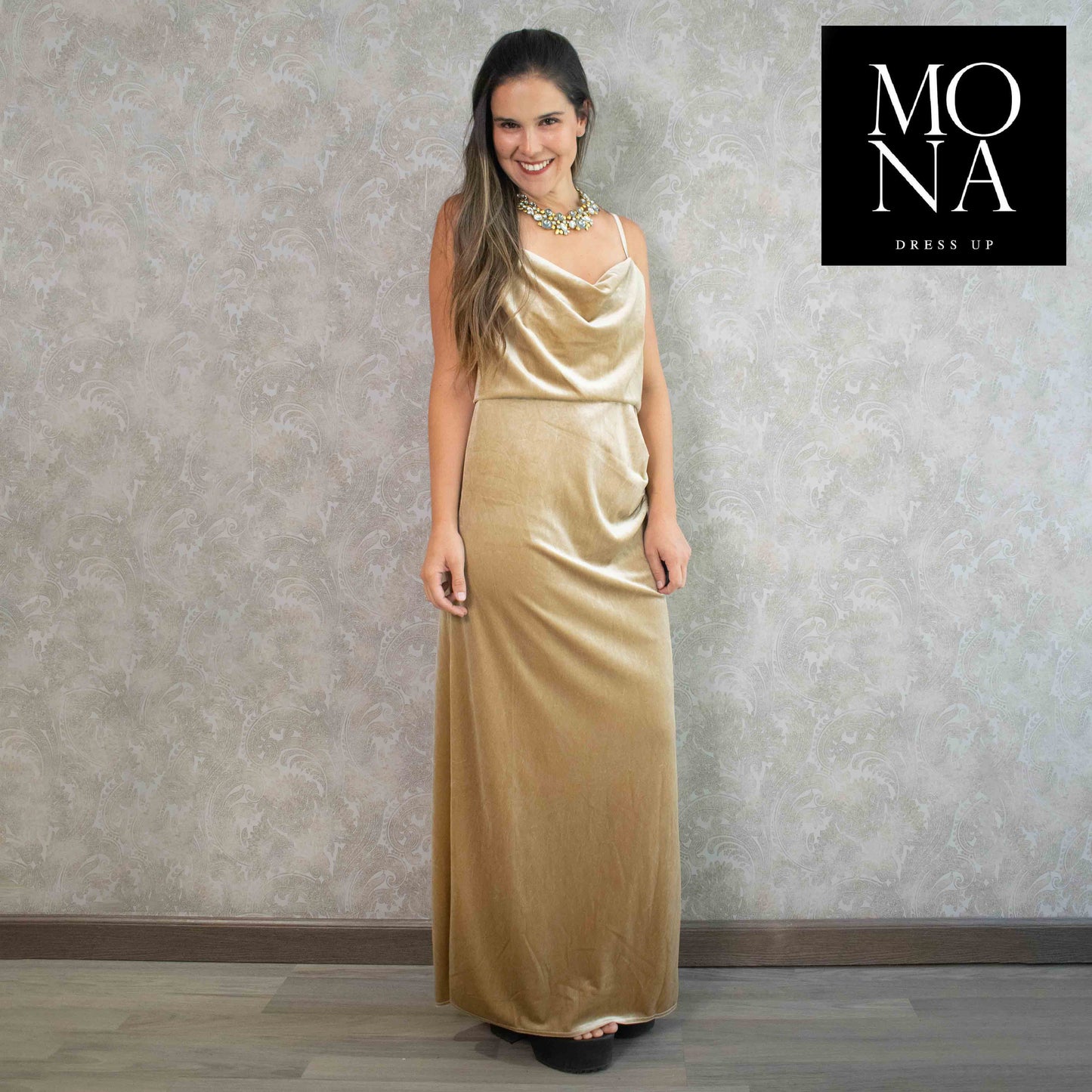 VESTIDO LARGO PIEDAD CHAMPAGNE