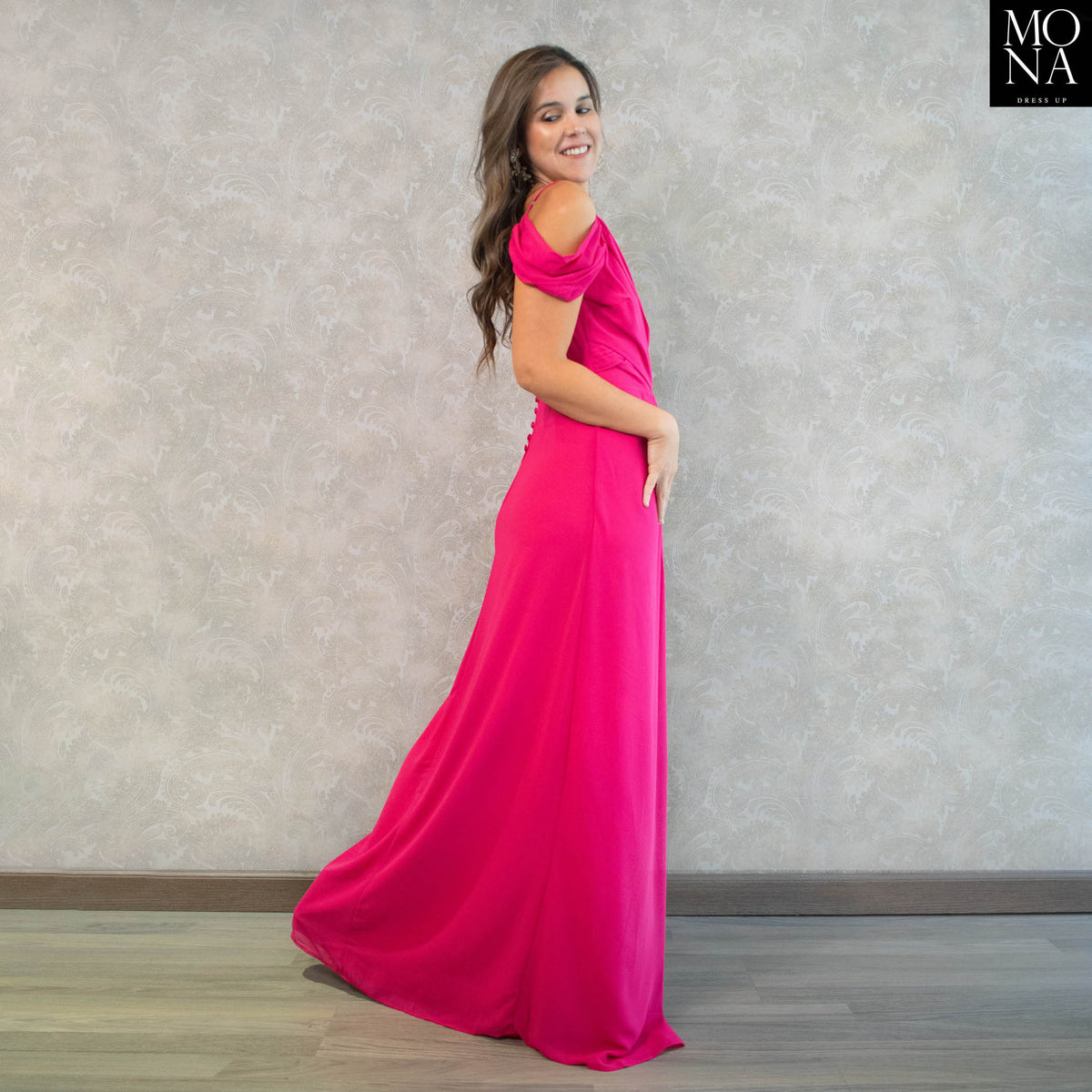 Vestido largo Lili fucsia con espalda descubierta