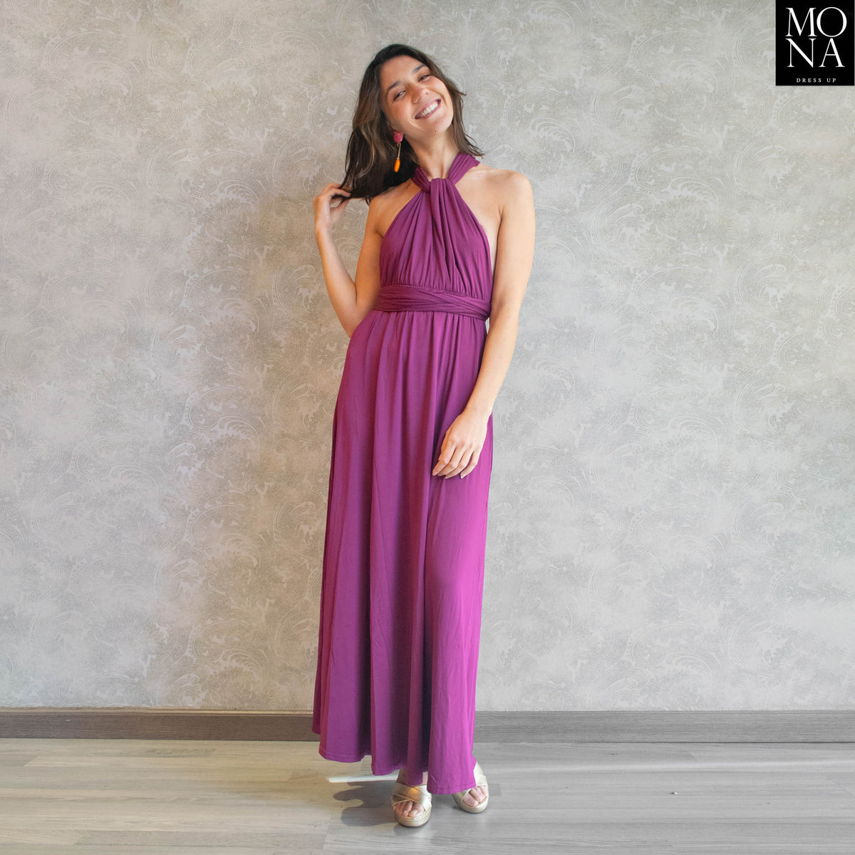 Vestido largo Estela morado de cuello halter