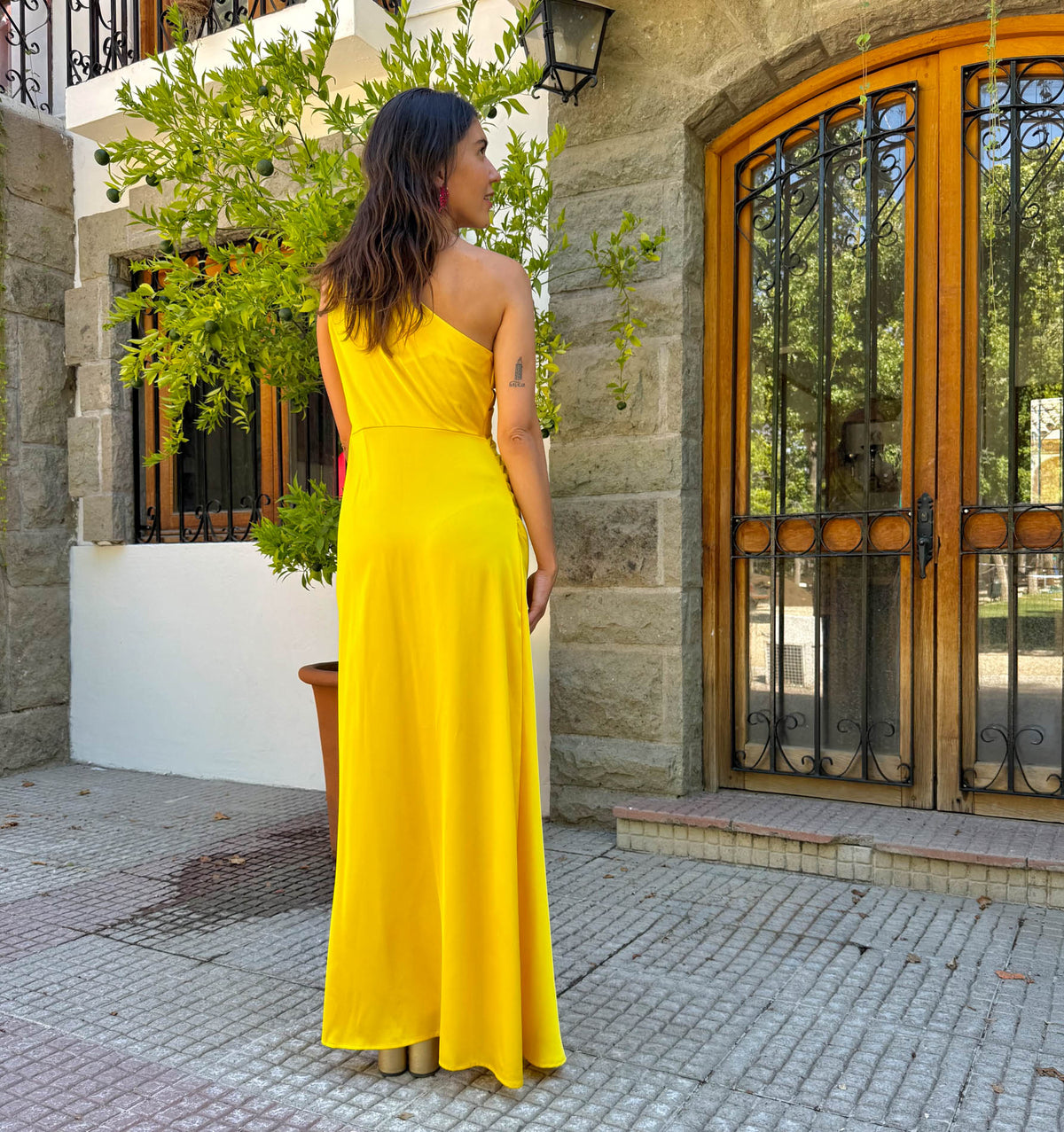 Vestido largo Catalina amarillo, foto 4 de 6