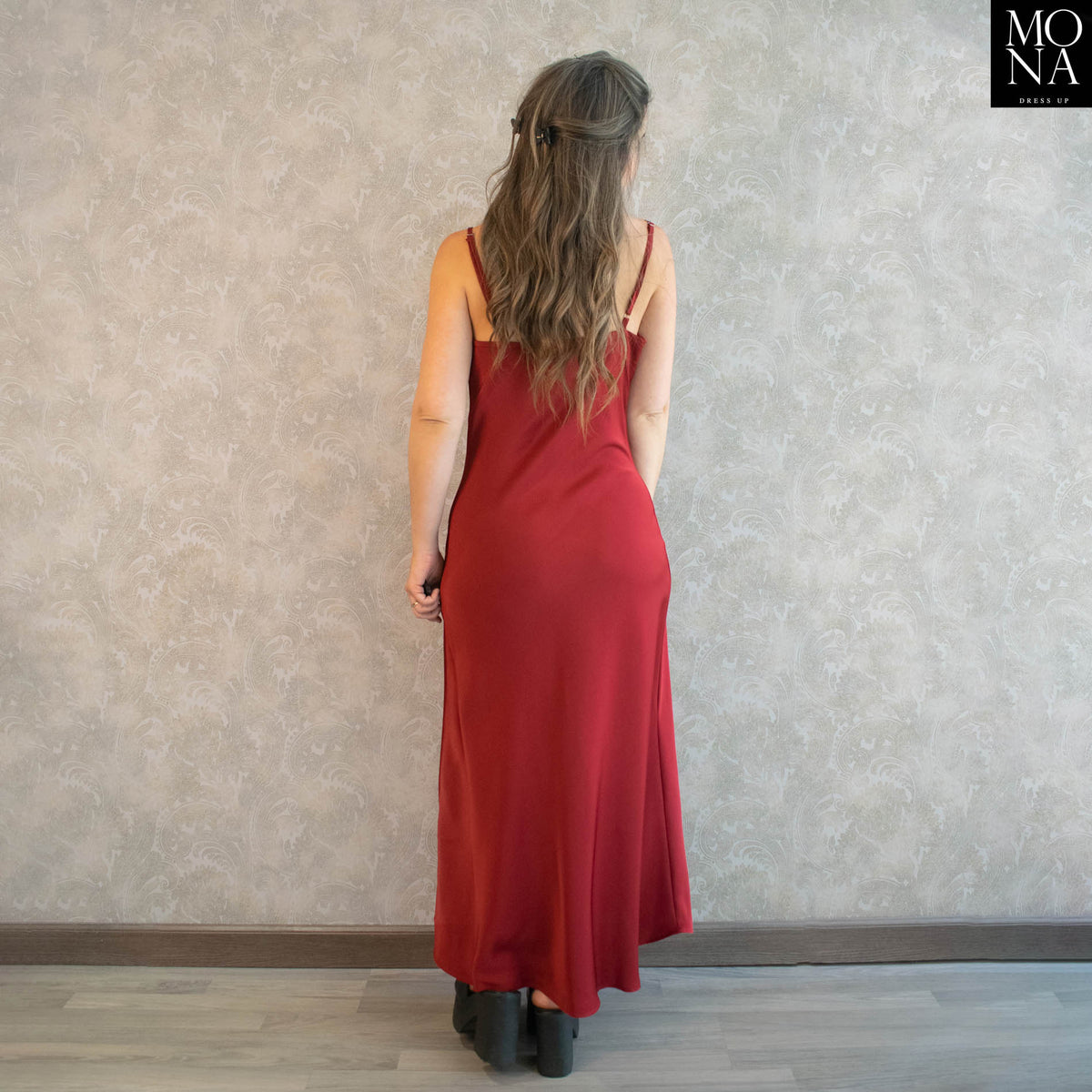 Vestido largo Regina burdeo, foto 4 de 5