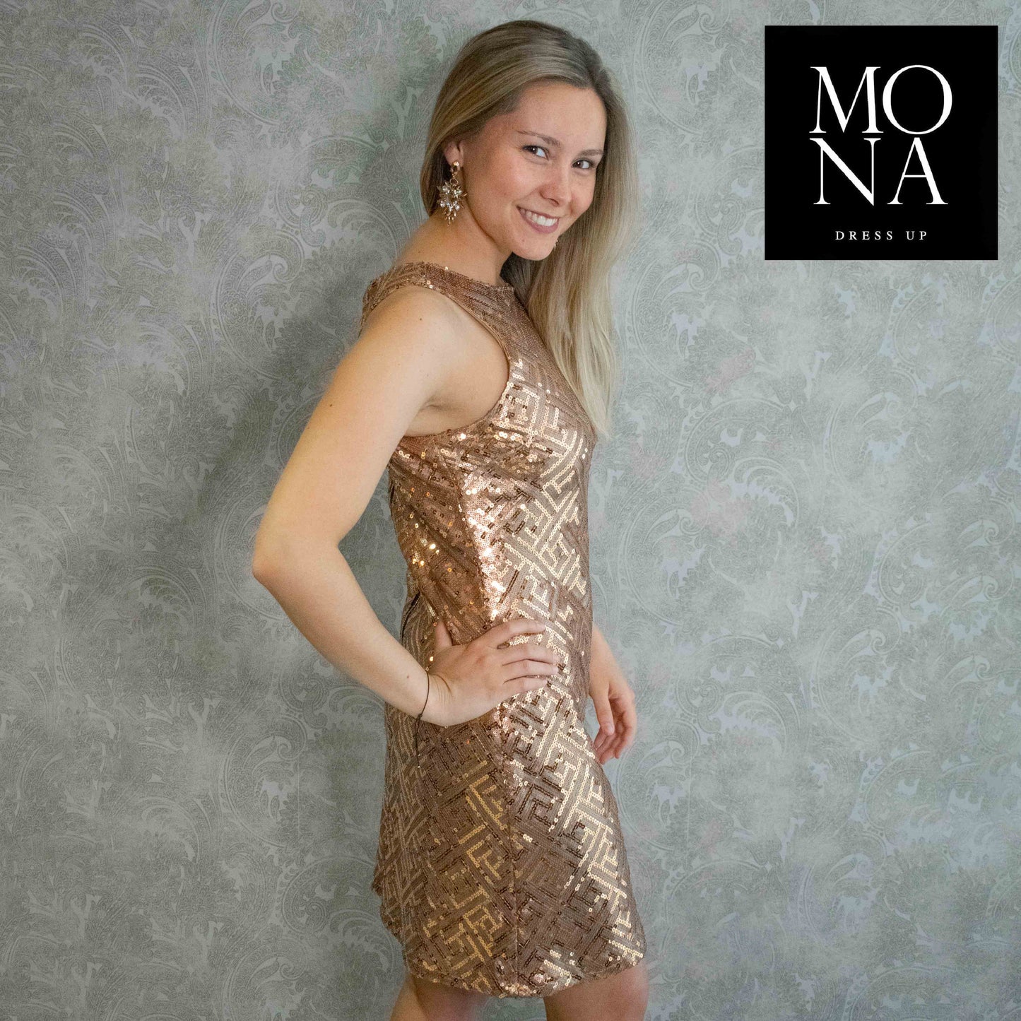 VESTIDO CORTO INES DORADO