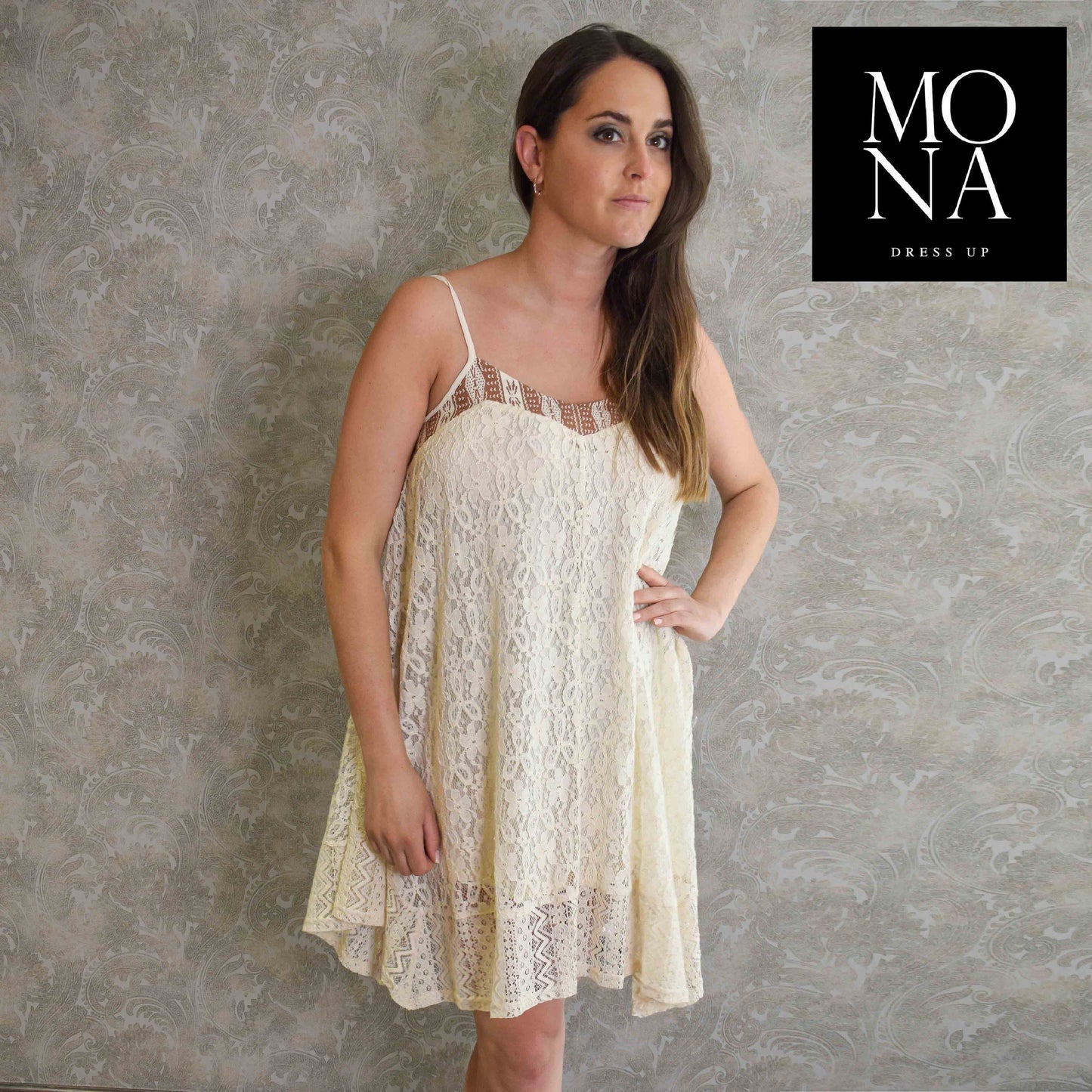 VESTIDO CORTO NORA CREMA