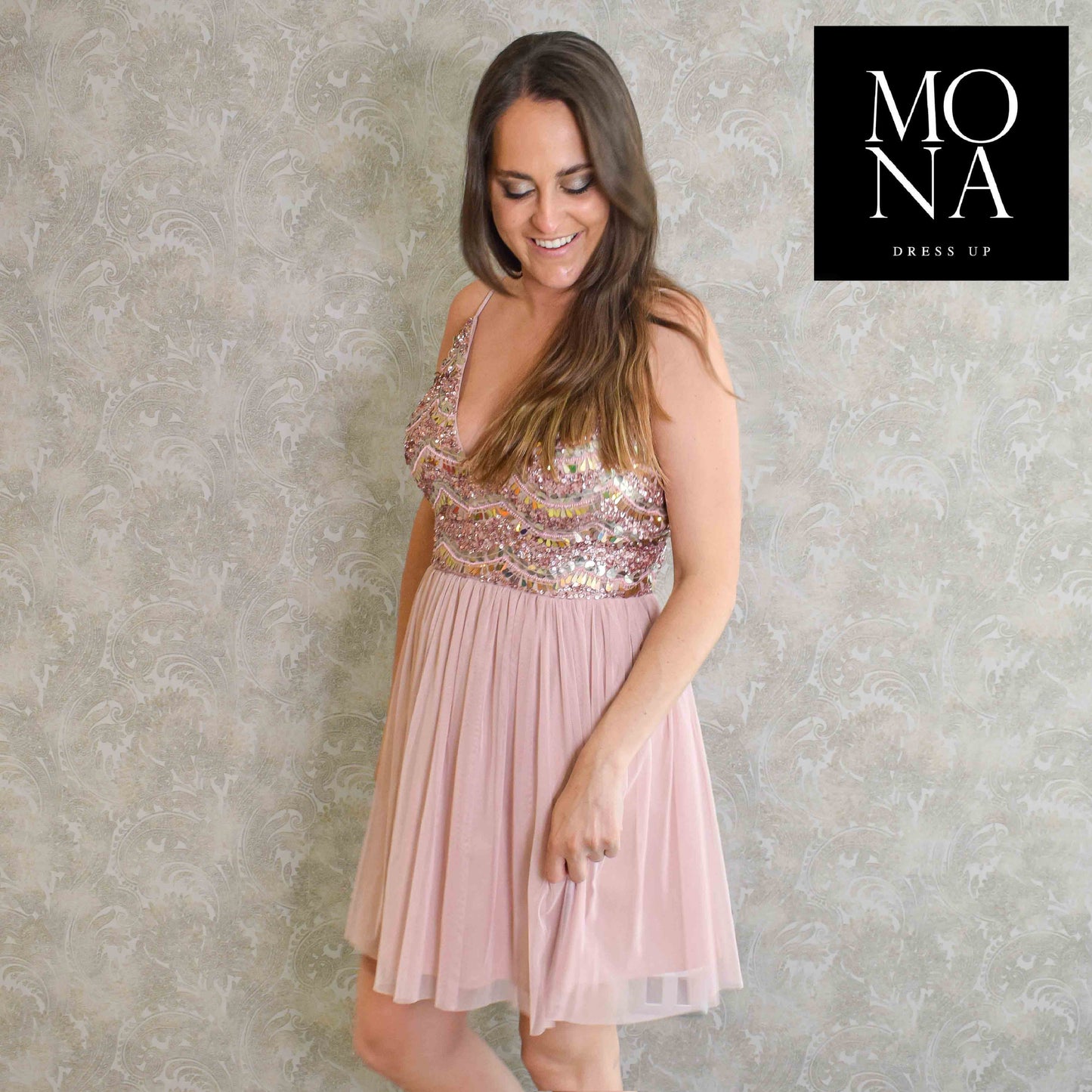 VESTIDO CORTO MARIBEL ROSADO