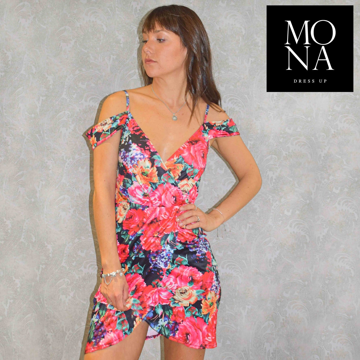 VESTIDO CORTO LEANDRA FLOREADO