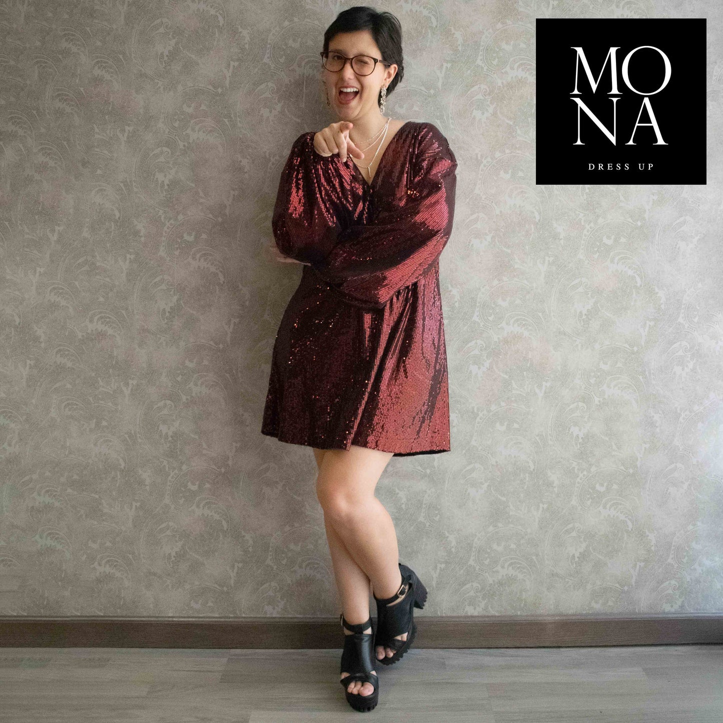 VESTIDO CORTO ANGIE BURDEO