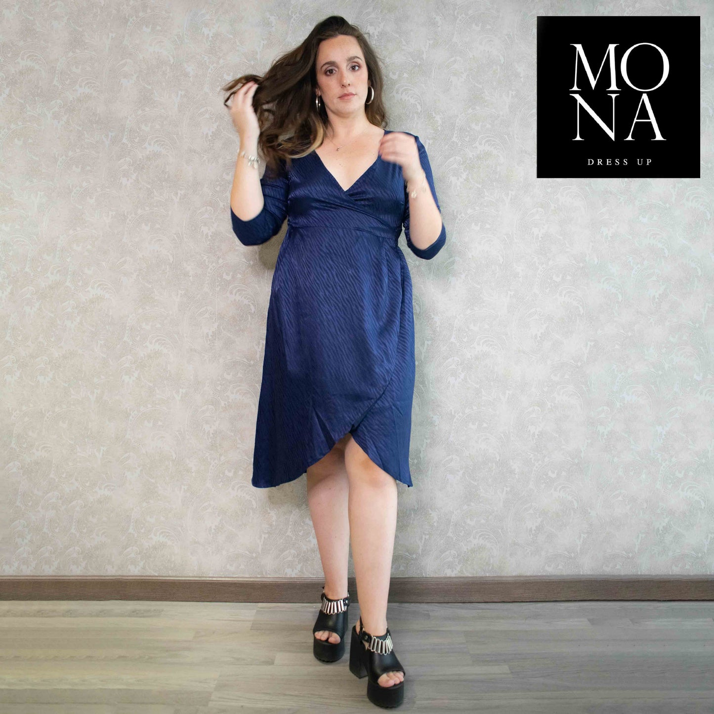 VESTIDO CORTO MILENA AZUL MARINO
