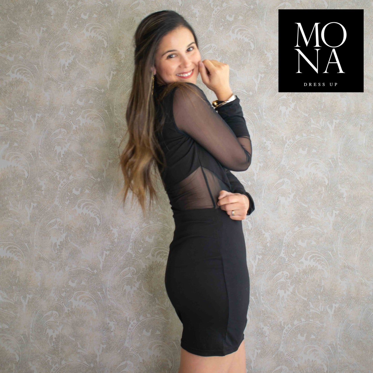 VESTIDO CORTO LISANDRA NEGRO