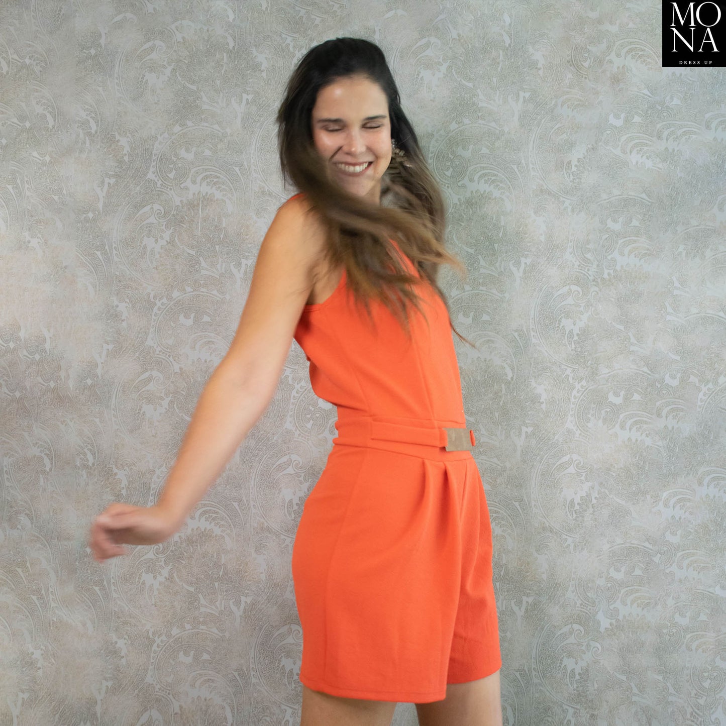 ENTERITO CORTO ESTELA ROJO ANARANJADO