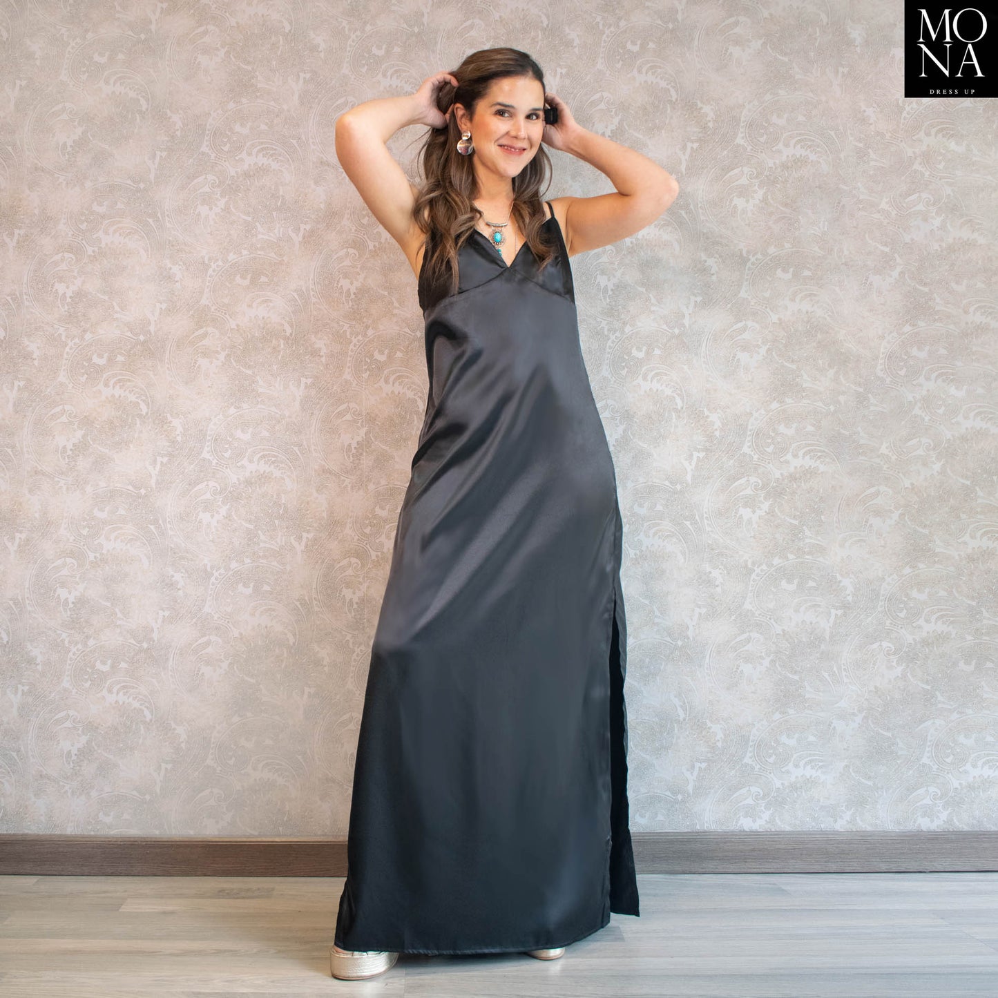 VESTIDO LARGO NEGRO