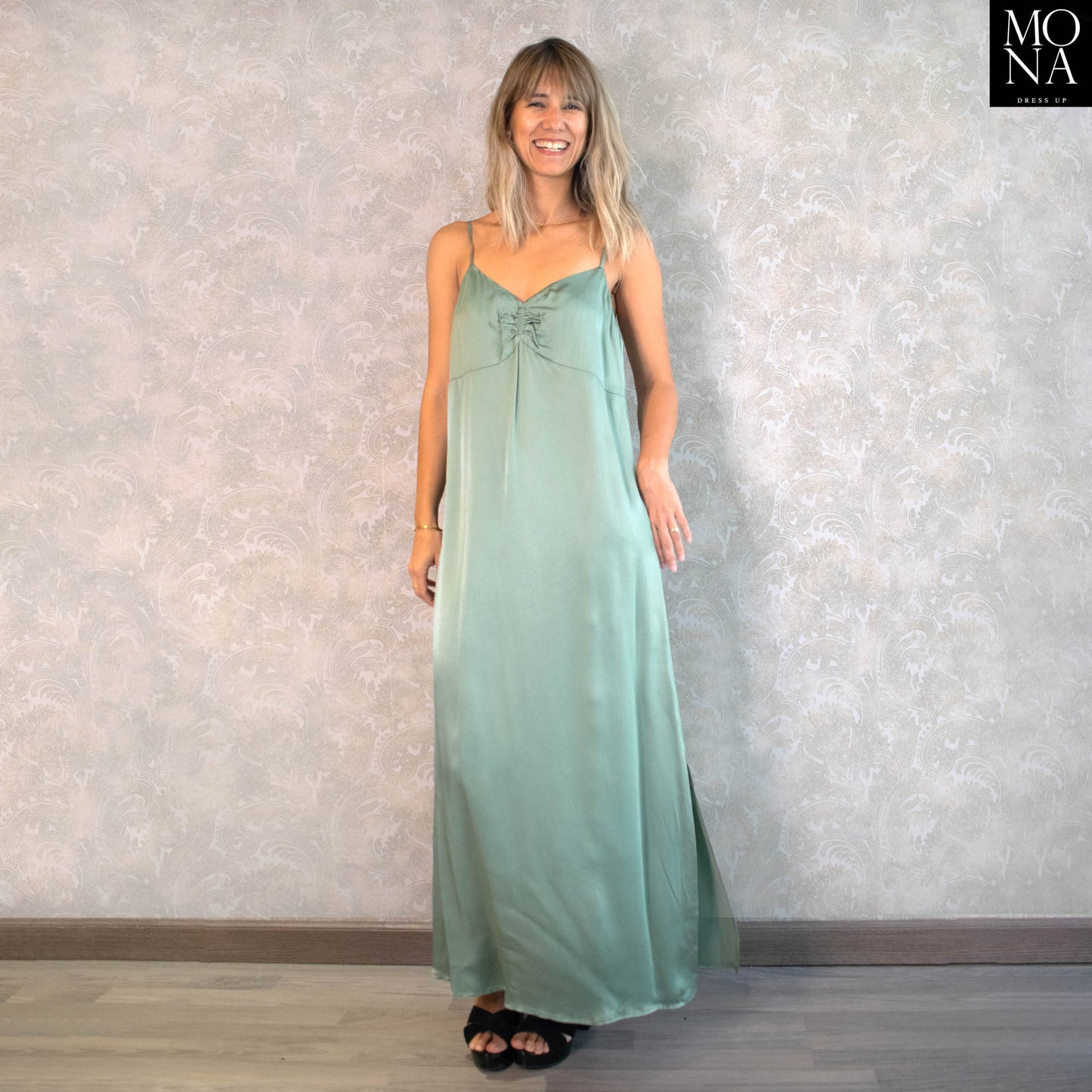 VESTIDO LARGO CAROLINA VERDE OLIVA