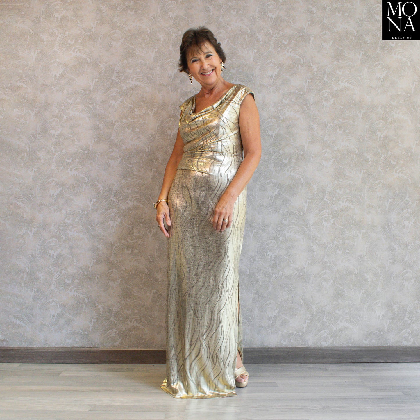 VESTIDO LARGO BETTINA DORADO