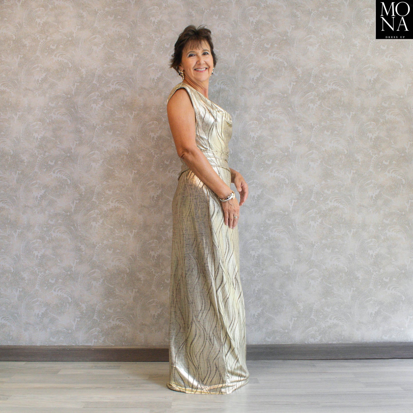 VESTIDO LARGO BETTINA DORADO
