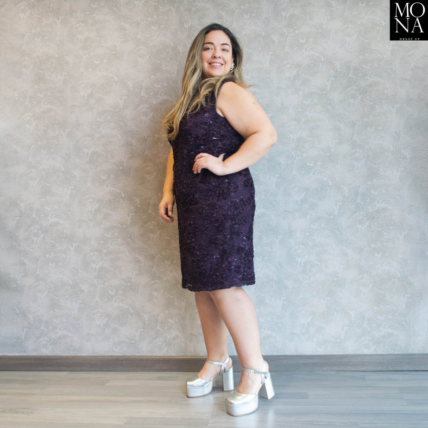 VESTIDO CORTO ABIGAIL MORADO