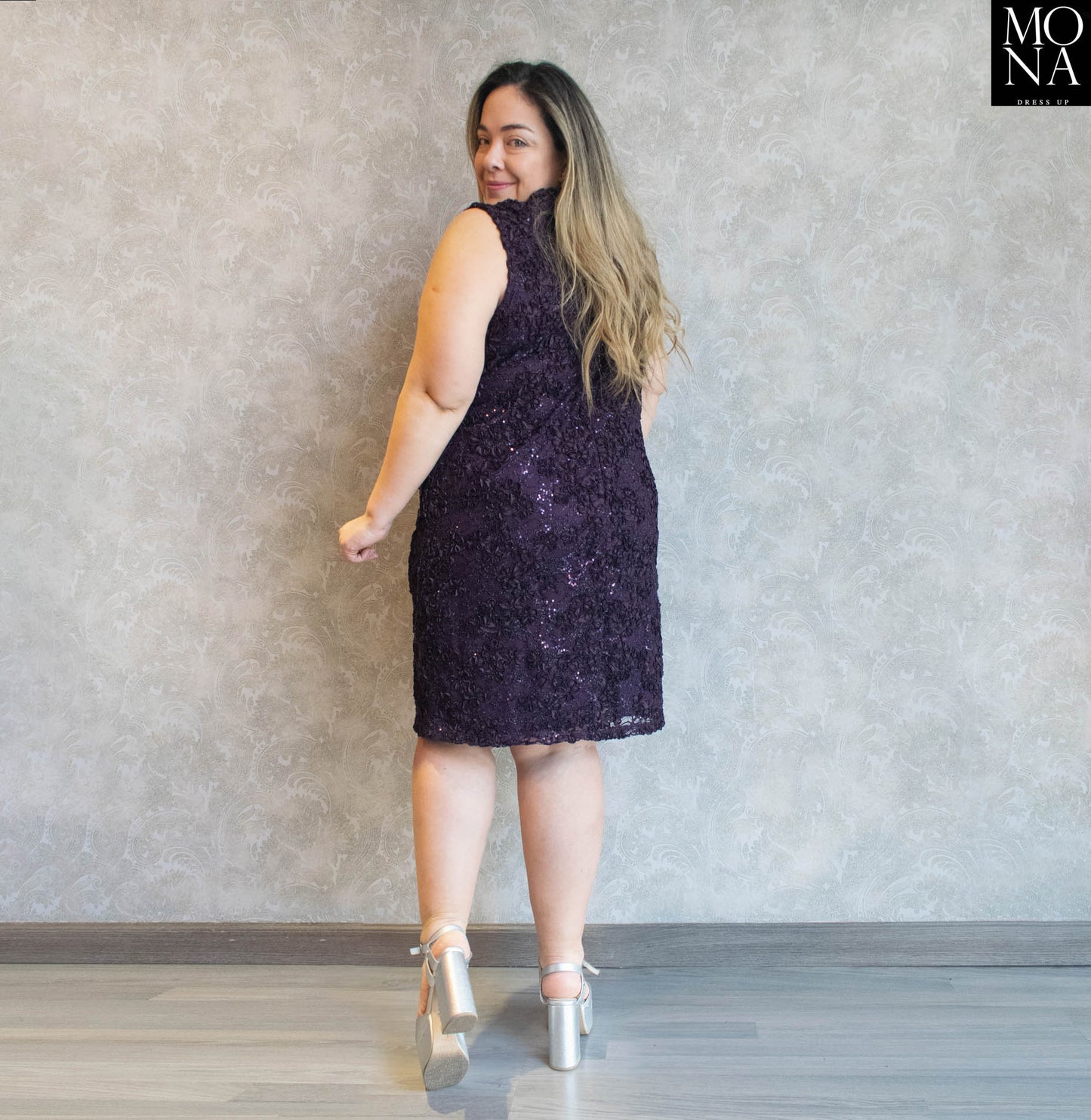 VESTIDO CORTO ABIGAIL MORADO