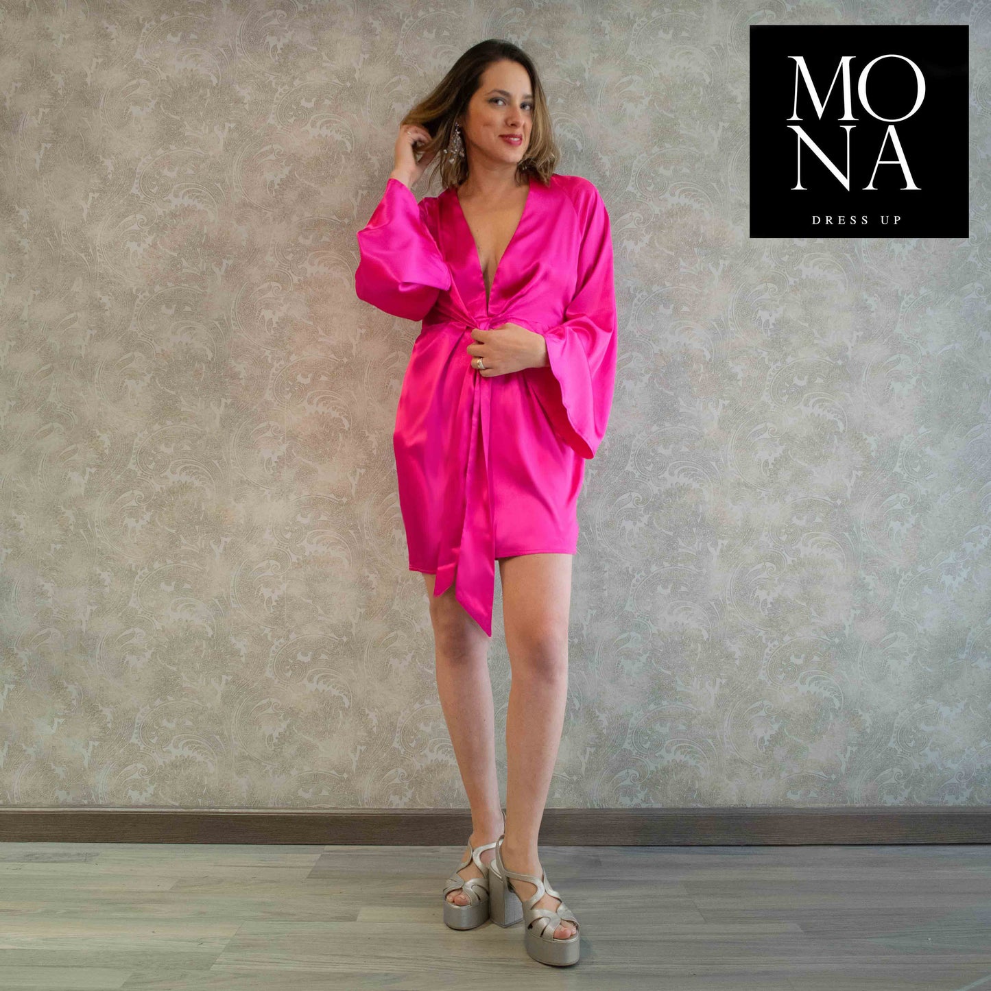 VESTIDO CORTO NINA FUCSIA