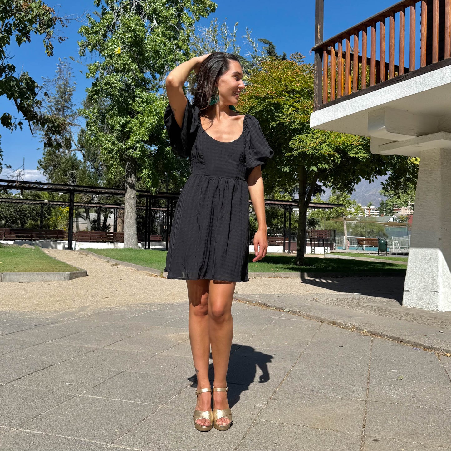VESTIDO CORTO AGUSTINA NEGRO