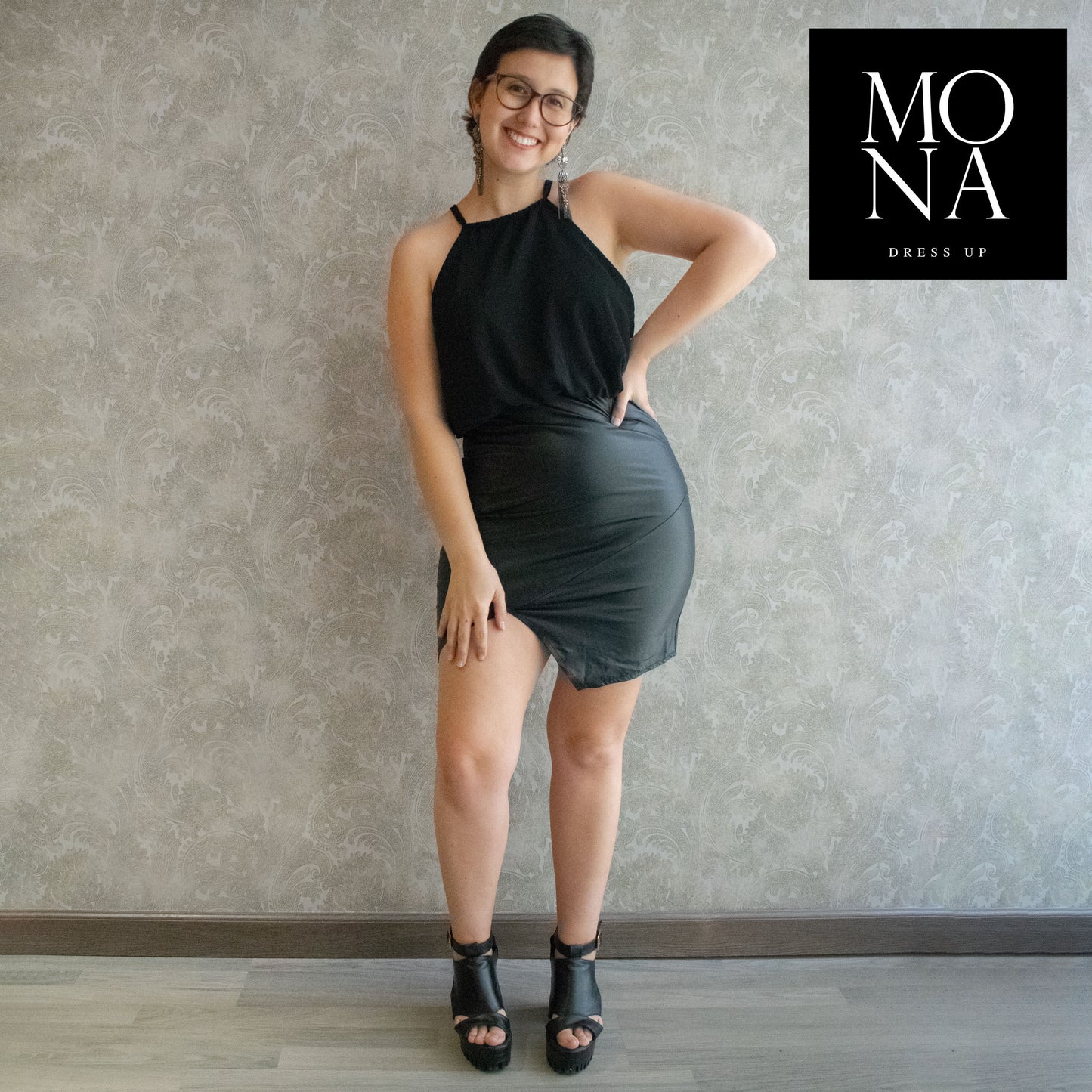 VESTIDO CORTO ANDROMEDA NEGRO